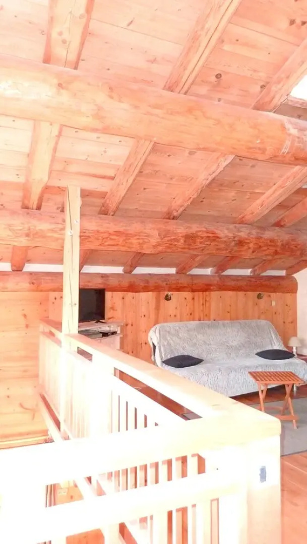 Apartment With 3 Bedrooms in Les Chapelles, With Wonderful Mountain Vi