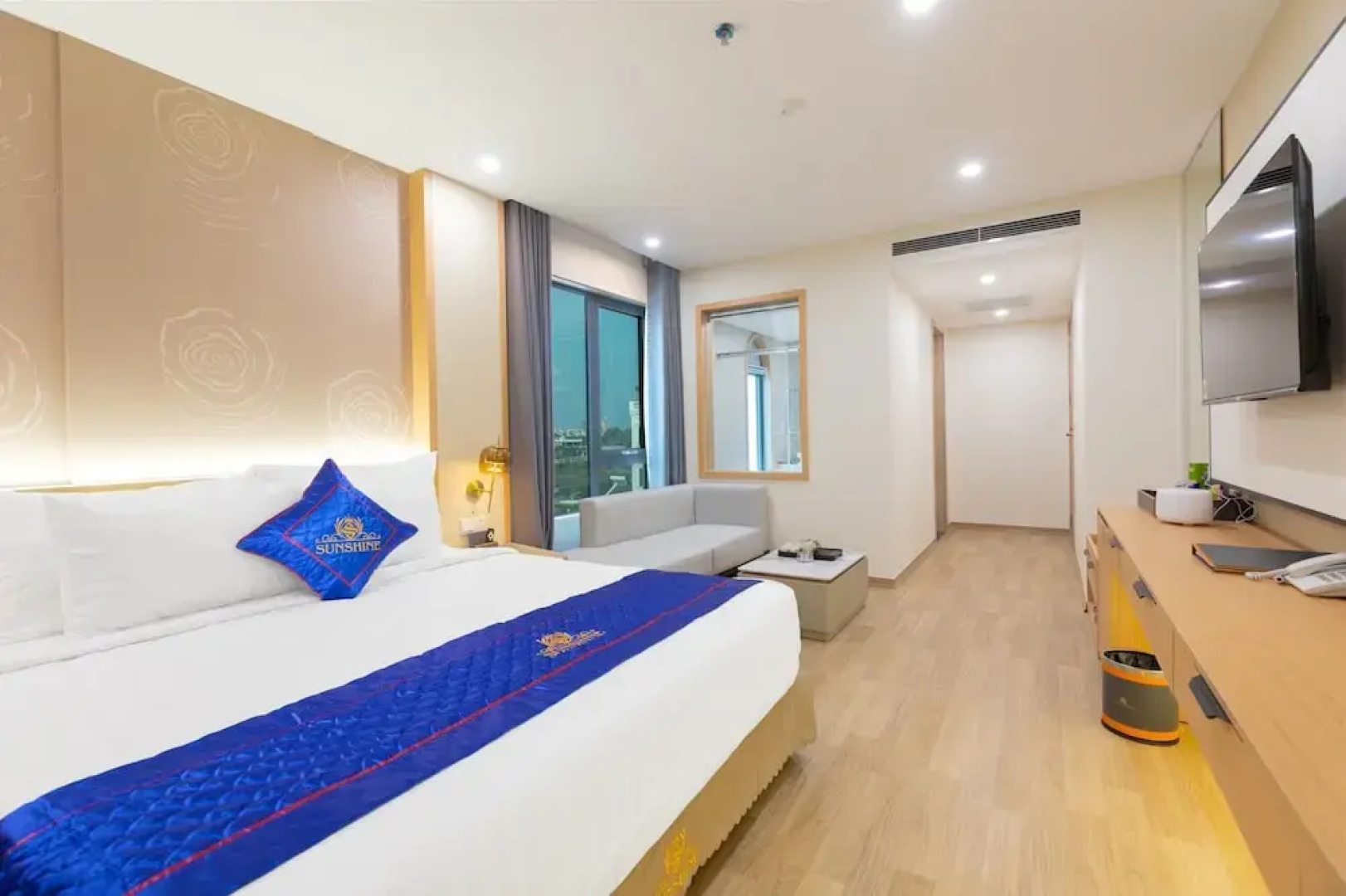 Sunshine Apartment Hotel