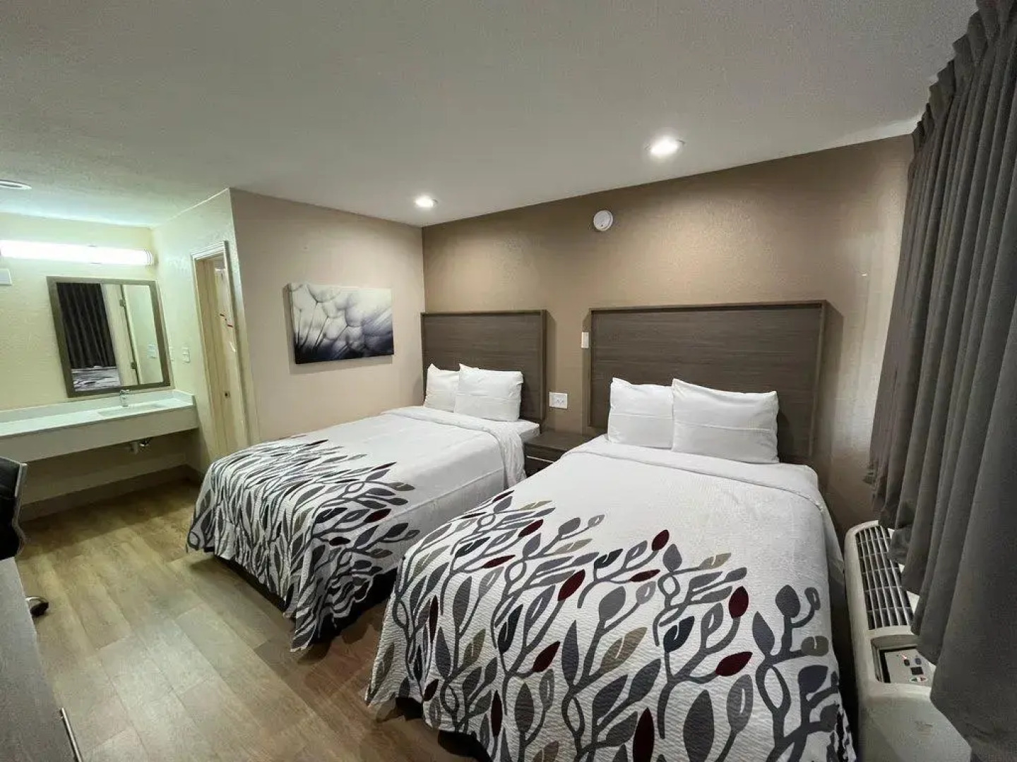 Red Roof Inn Haltom City