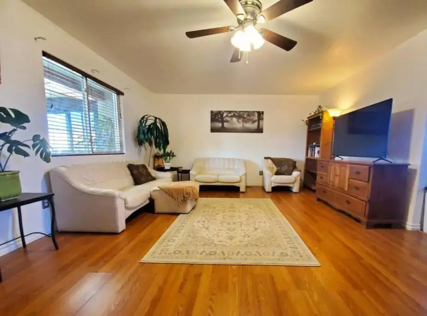 The Greenhouse - 3bed 2bath home in Tahlequah, OK