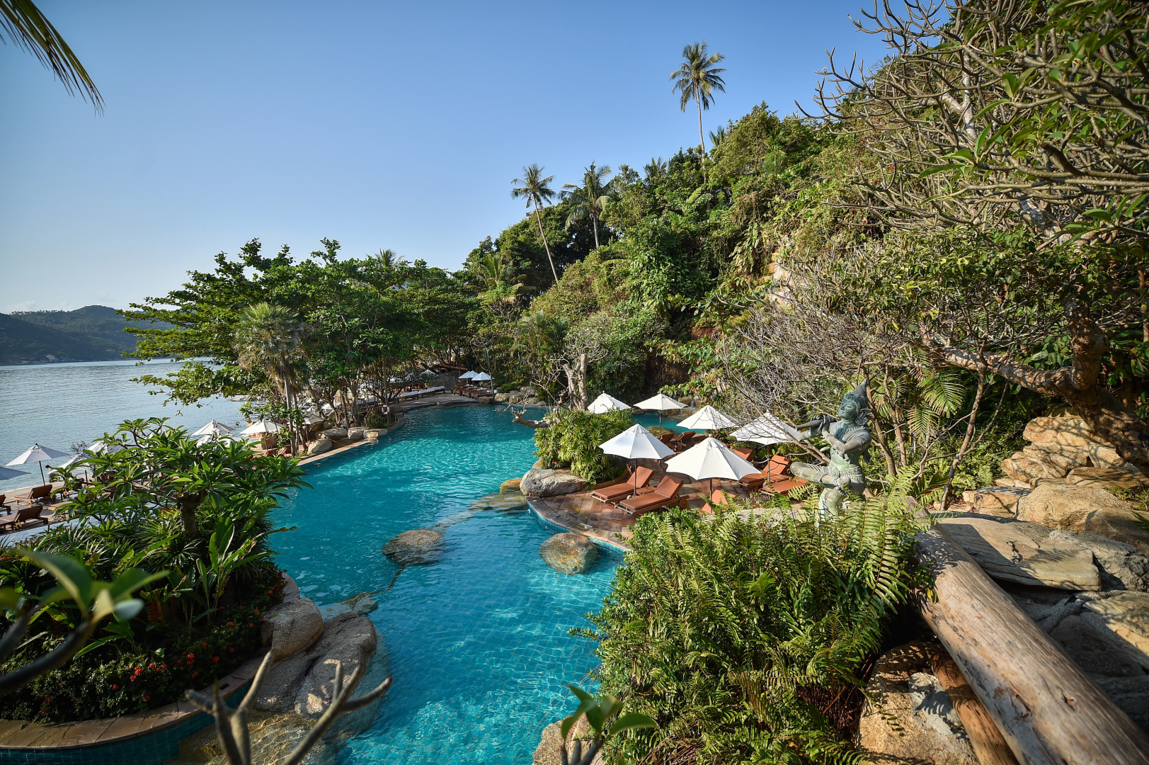 Курортный отель Santhiya Koh Phangan Resort & Spa