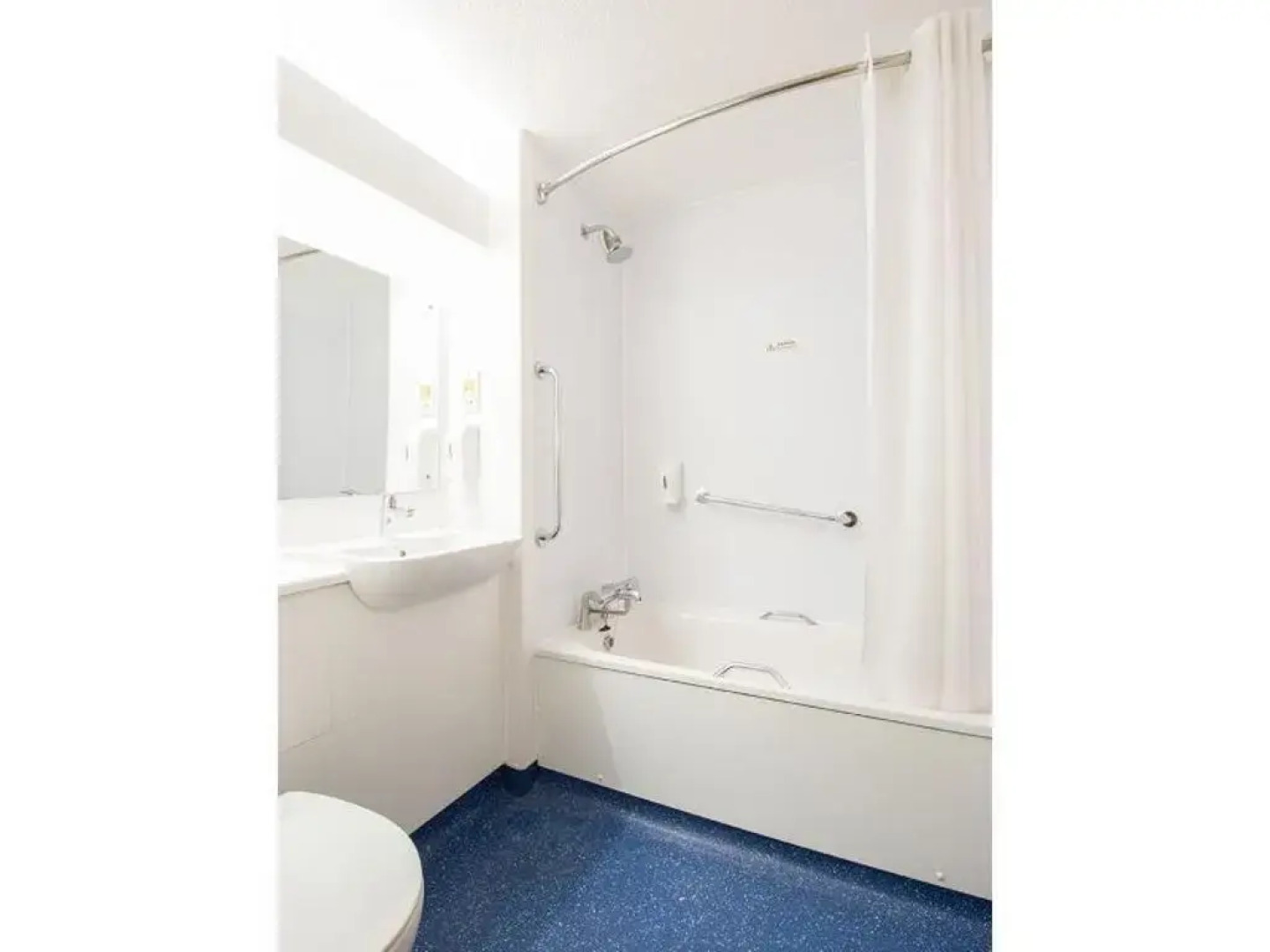 Travelodge Manchester Birch M62 Eastbound