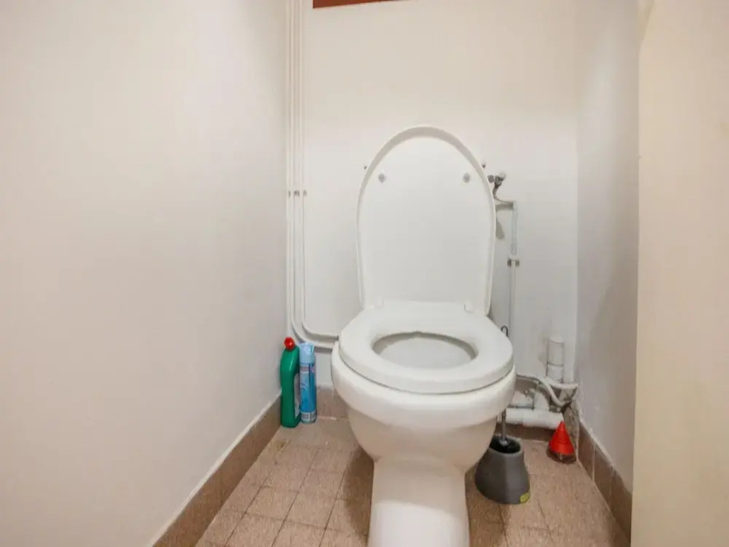 Lively Holiday Home With Private Pool