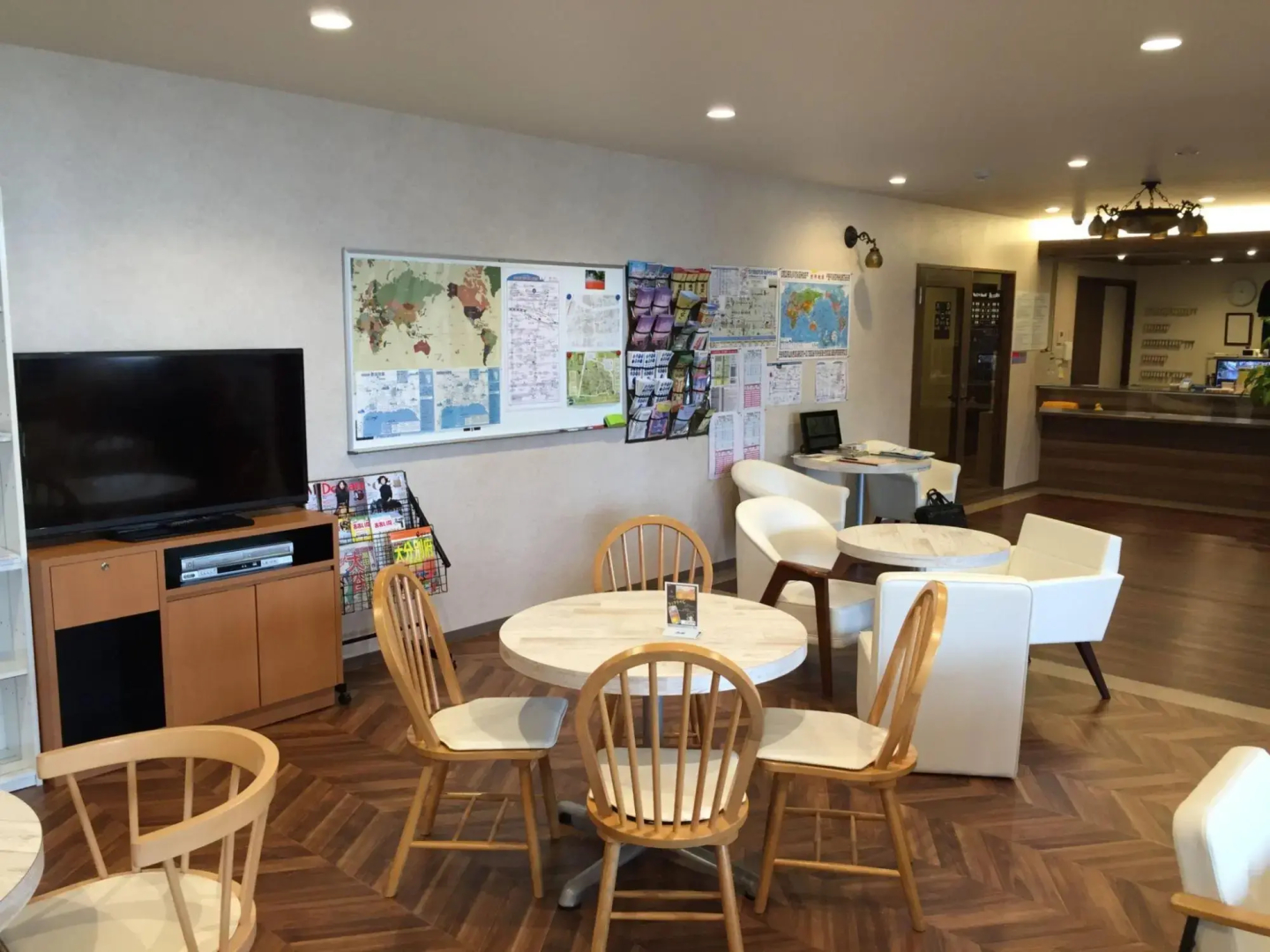 Guest House Rojiura - Hostel
