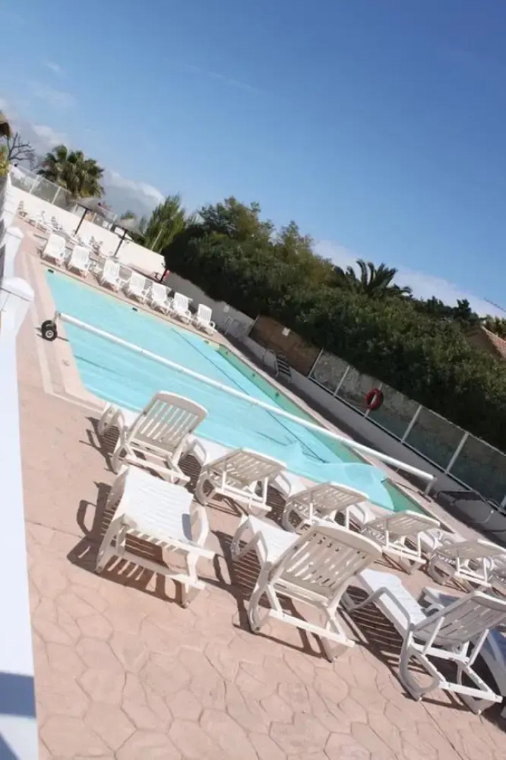 Property With 3 Bedrooms in Valras-plage, With Terrace - 800 m From th