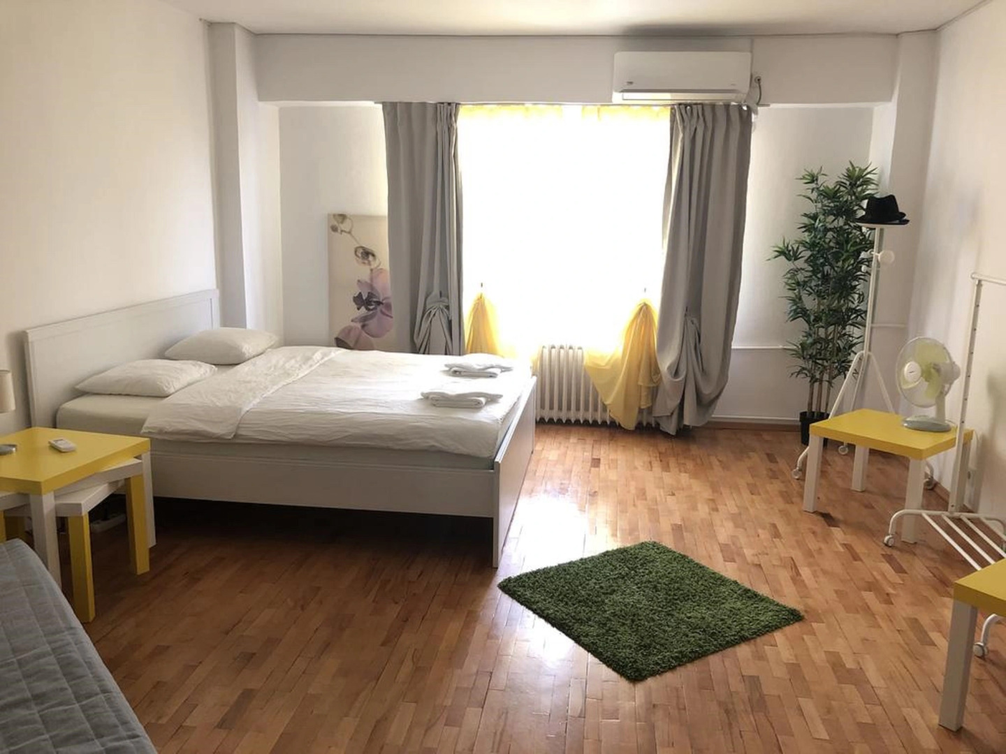 HATS by GREEN APARTMENT