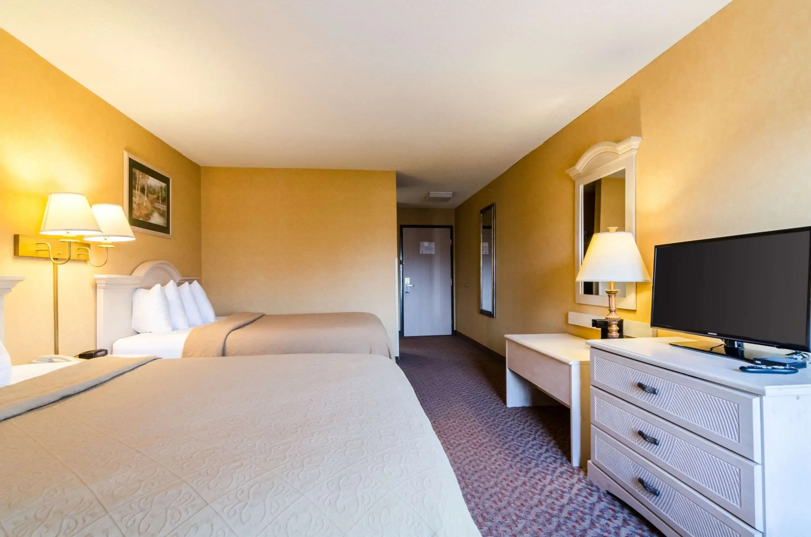 Quality Inn & Suites Manhattan