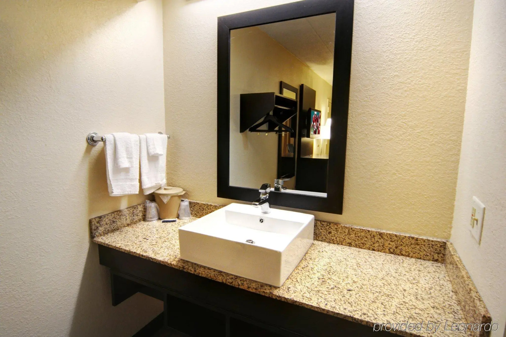 American Inn and Suites Bishop