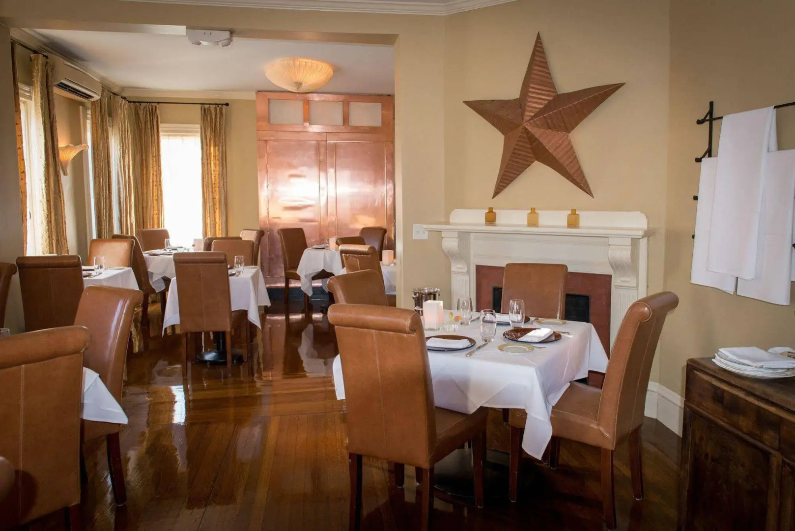 The Sydney, The Edgartown Collection