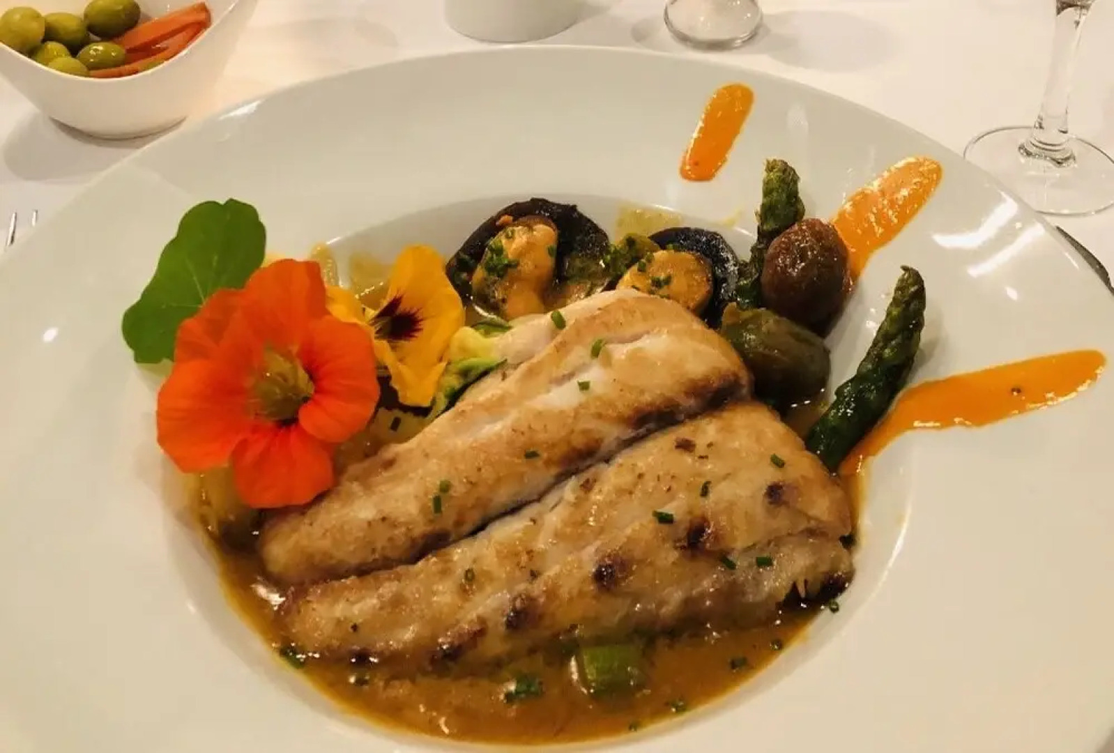 Marbella Views Jacuzzi Cinema Bbq Pool Condo Wifi