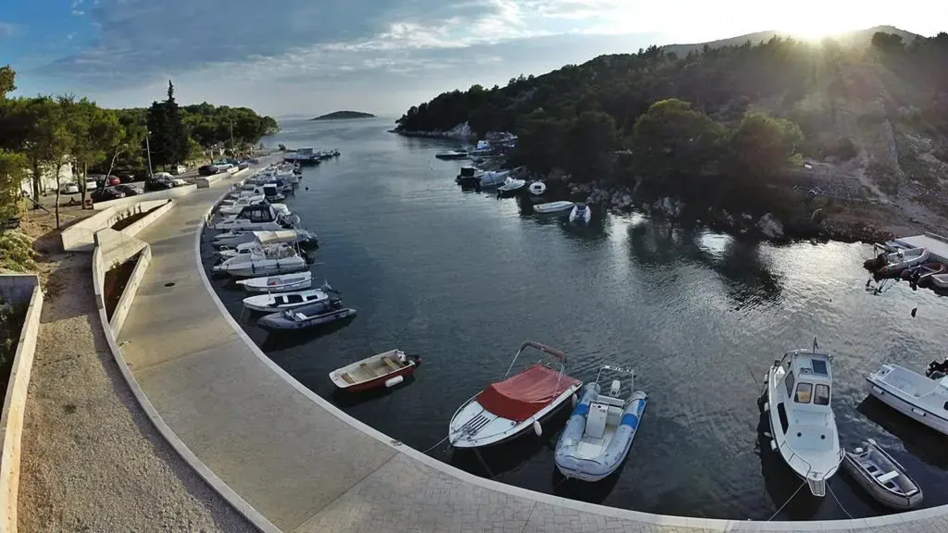 Plavi Val Apartments