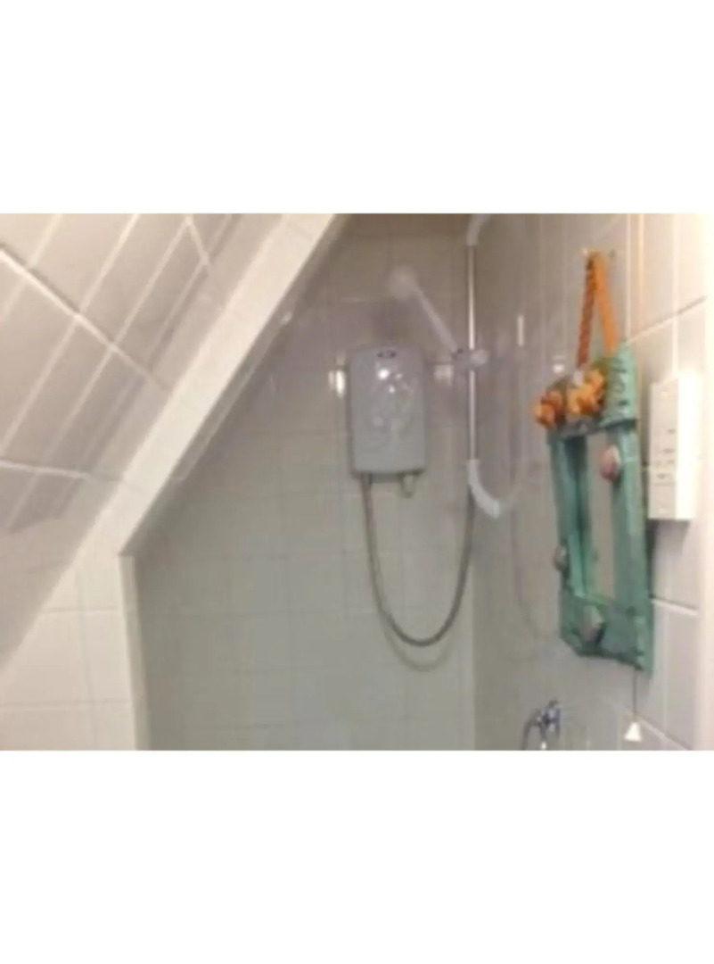 Three Horseshoes Inn