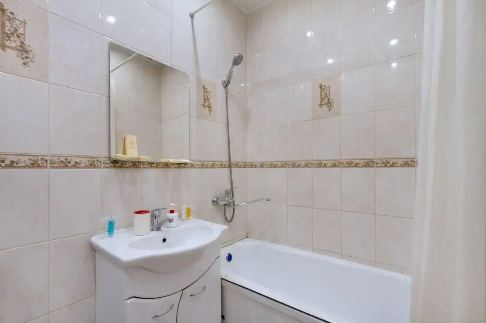 Апартаменты на улице Крылова 34