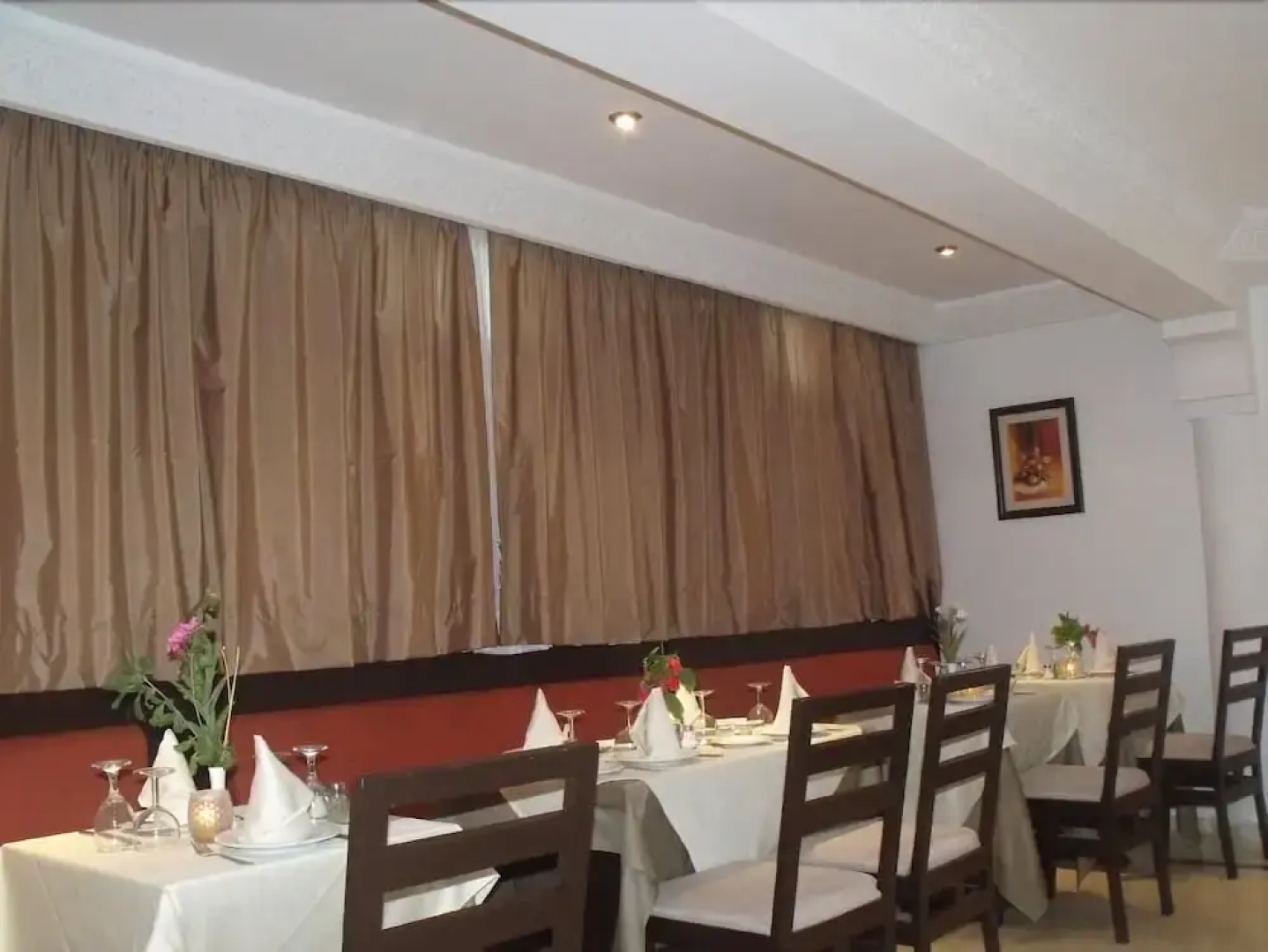 Appart Hotel Castilia Suites