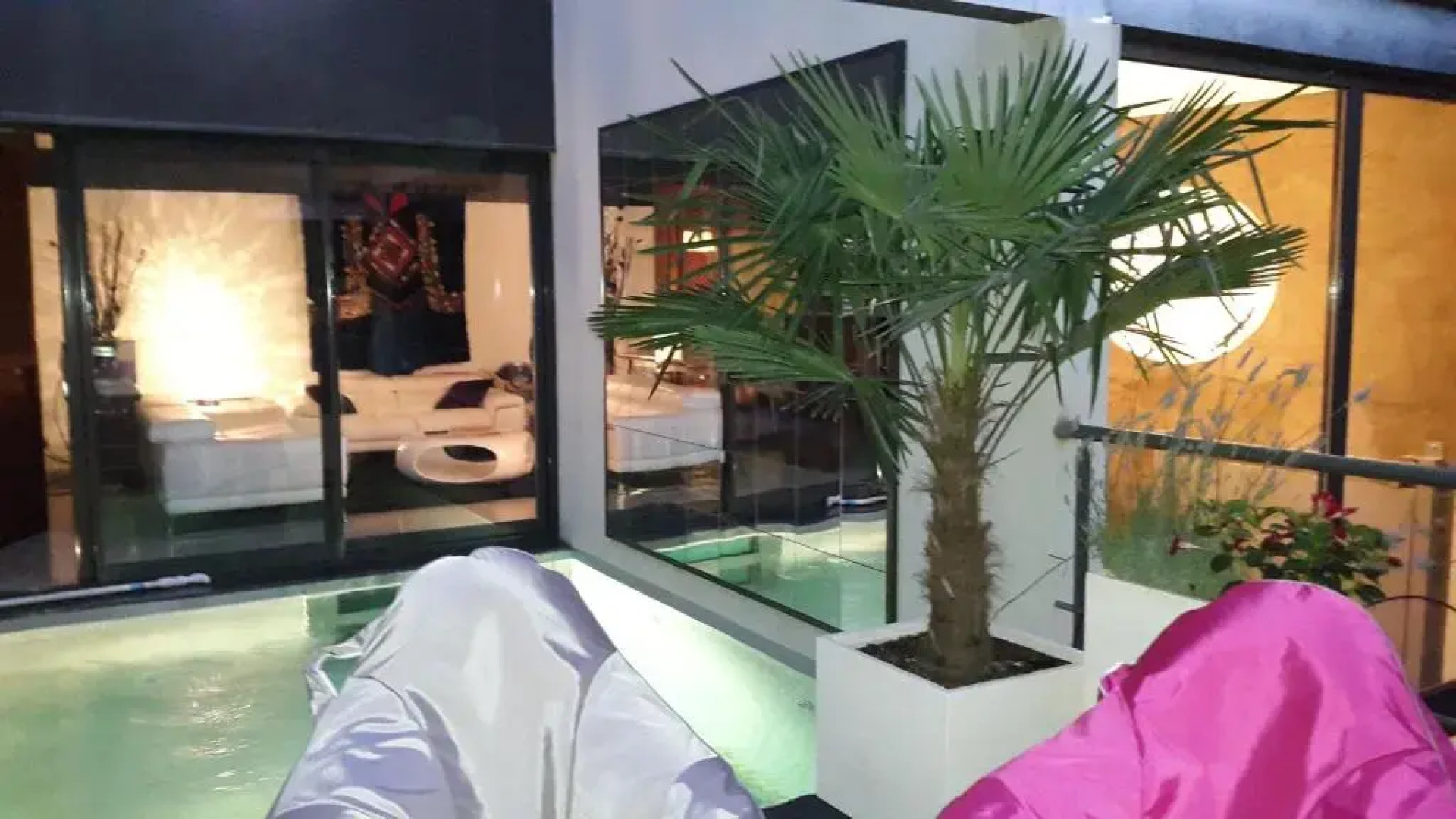 Be Loft B&B Pool & Spa