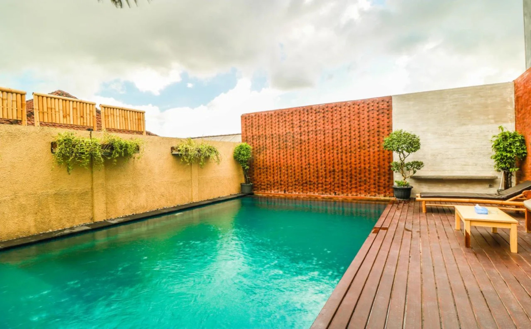 Capital O 612 Dante Guesthouse