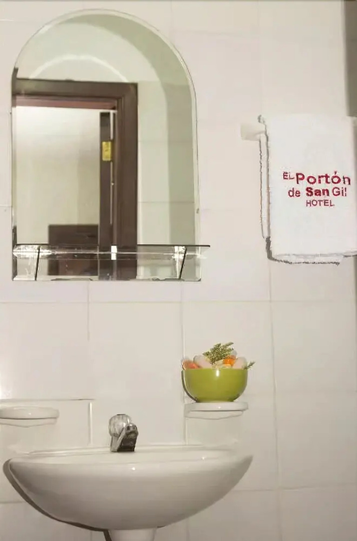 Hotel El Porton De San Gil