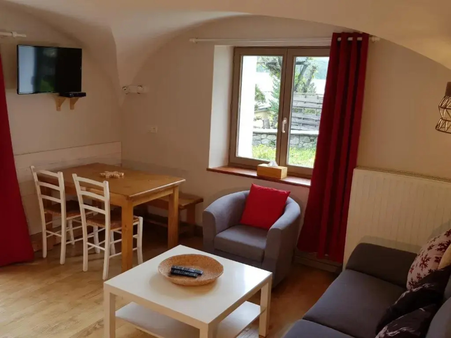 La Girandole B&B et Location d'Appartement