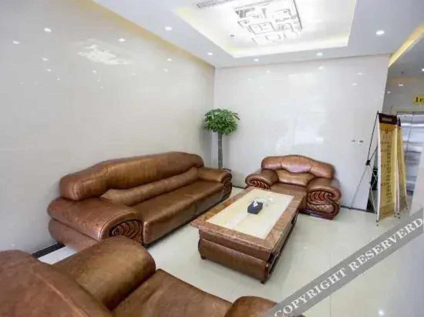 Xiqian Yujing Holiday Hotel