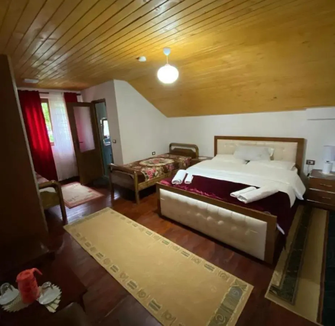 Guesthouse Mehmeti