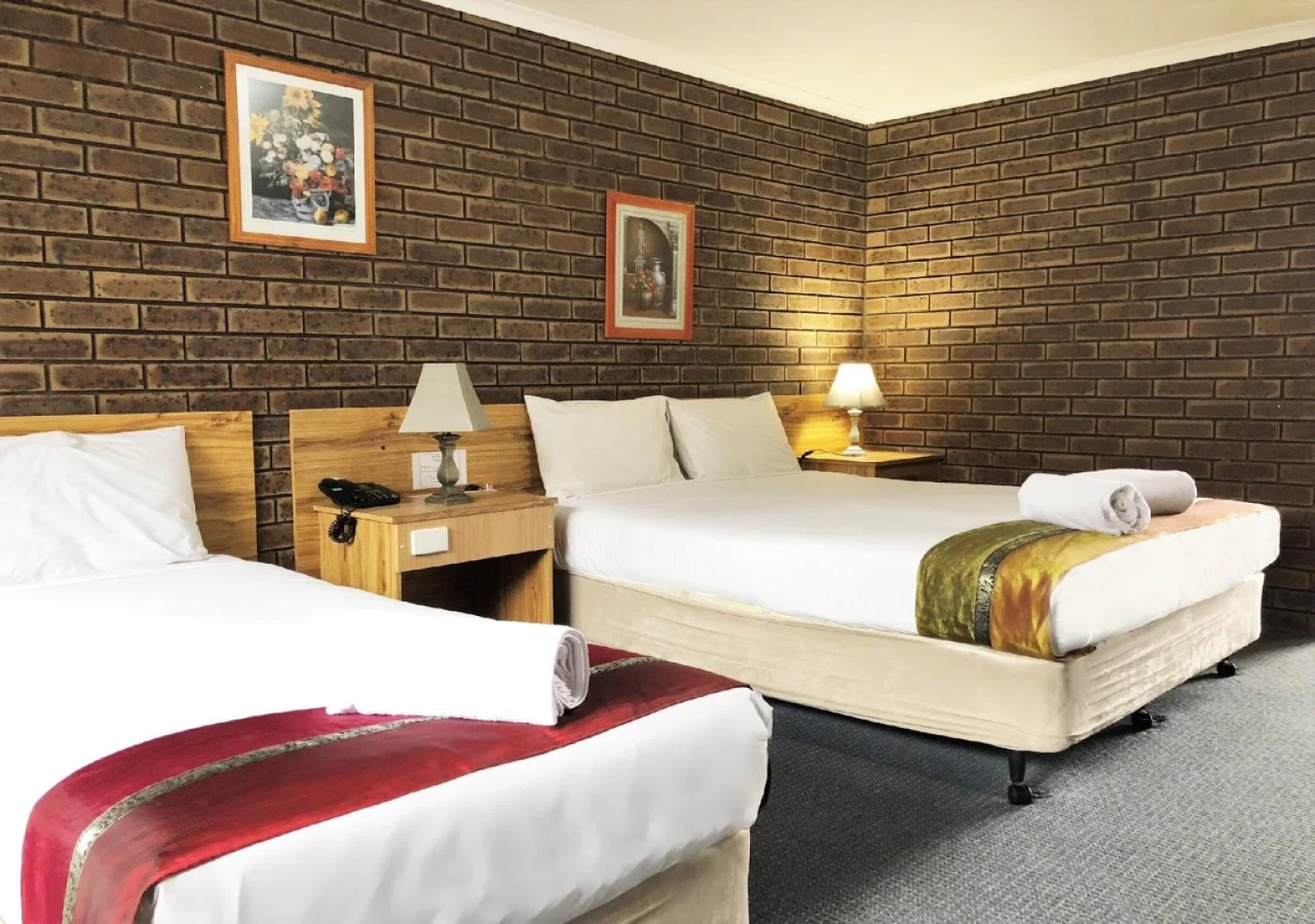 Albury Garden Court Motel