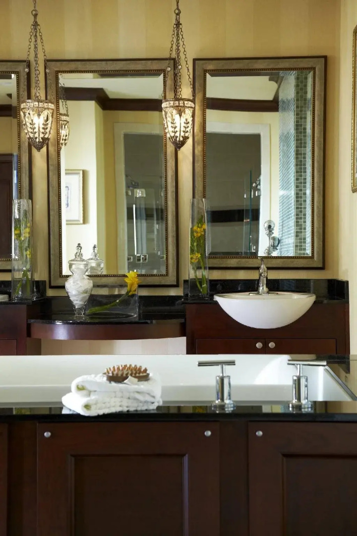 Renaissance Montgomery Hotel & Spa at the Convention Center