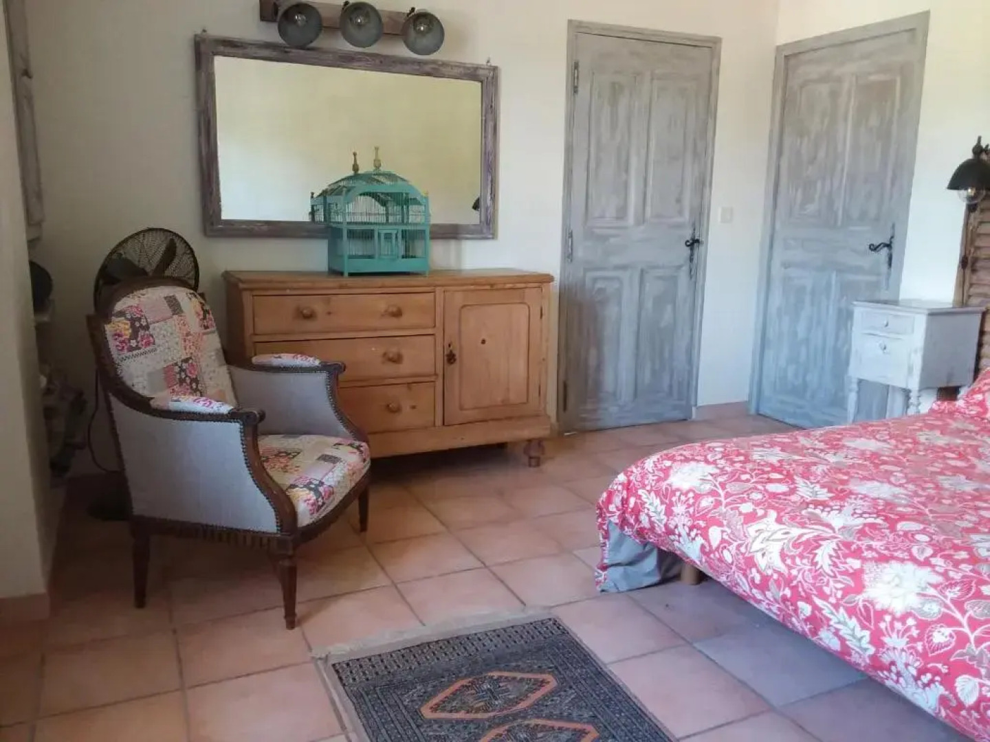 Chambre pour 2 personnes avec salle de bain privée