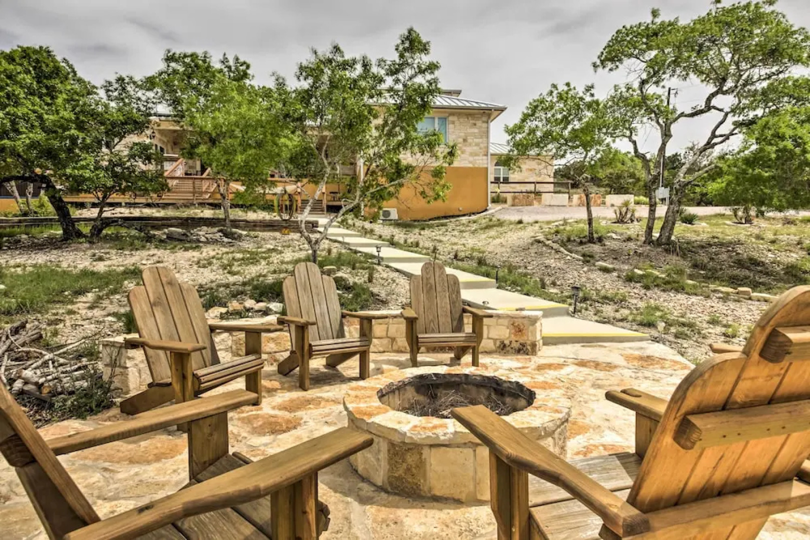 'ladera' Wimberley Estate on 13 Acres w/ Hot Tub