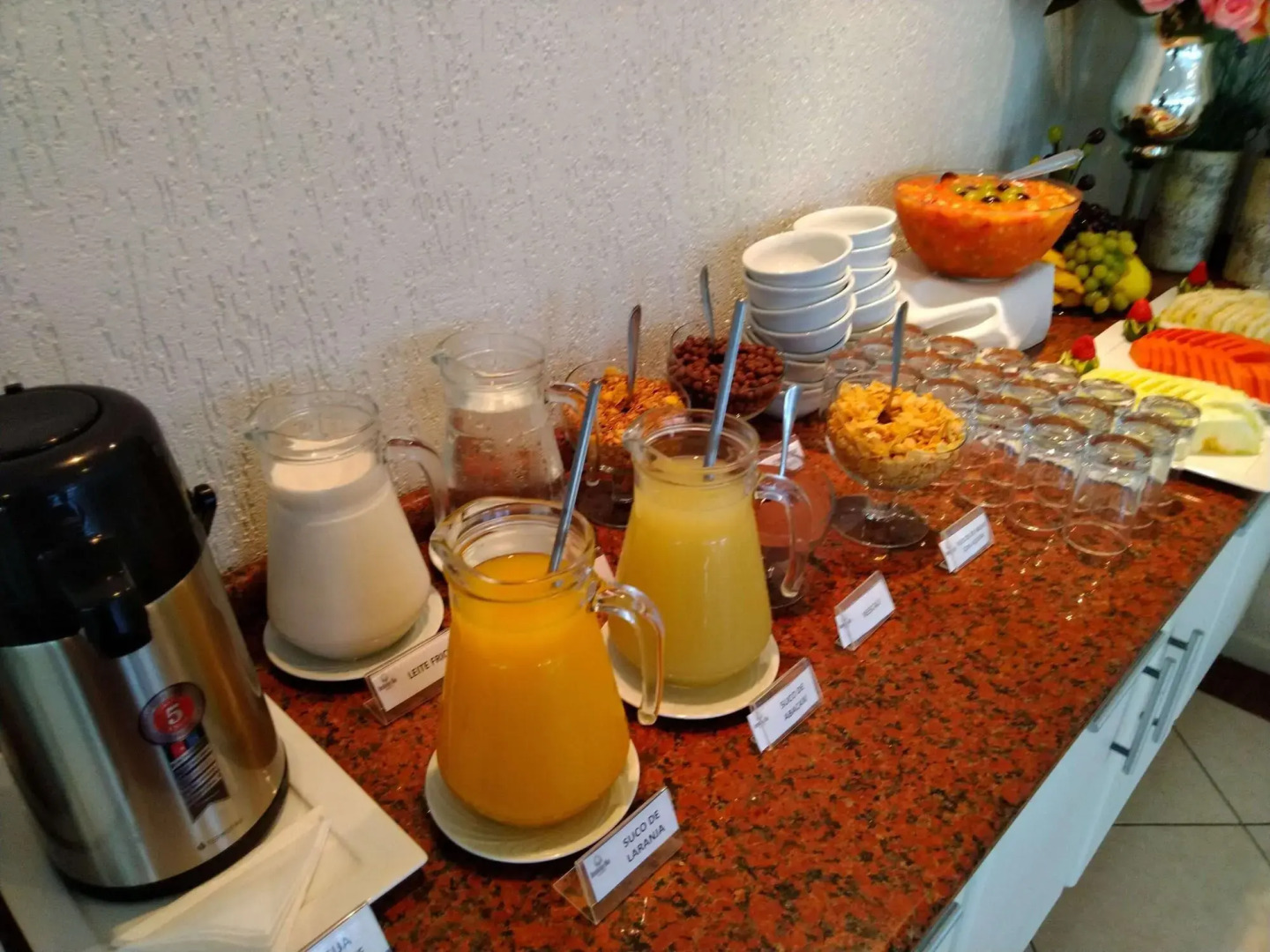 Bombinhas Blue Suítes