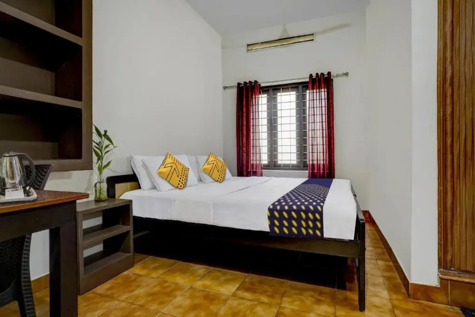 Spot On Archana Tourist Home