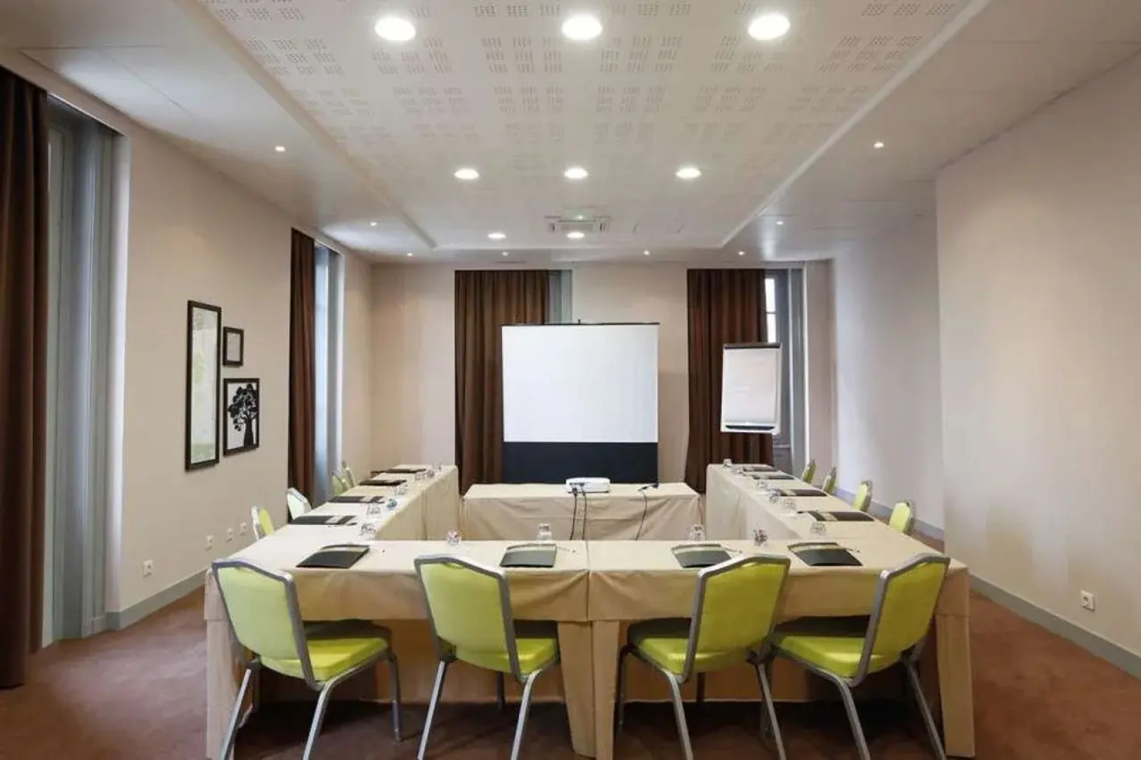 Appart'City Confort Lyon Cité Internationale