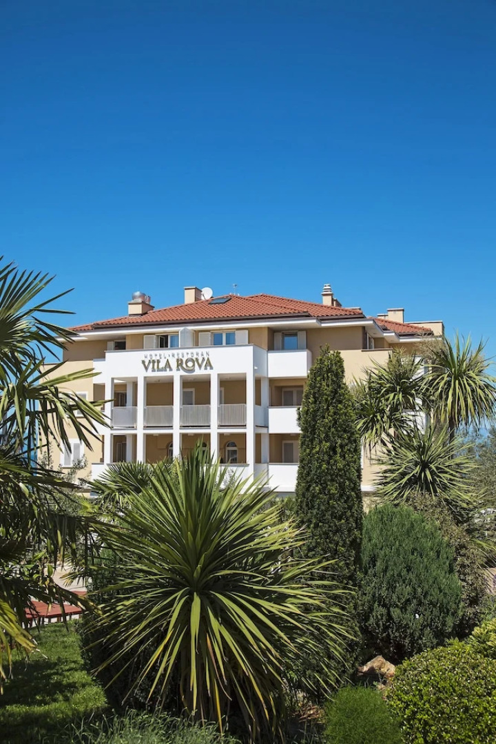 Nice Home in Malinska With Wifi and 1 Bedrooms