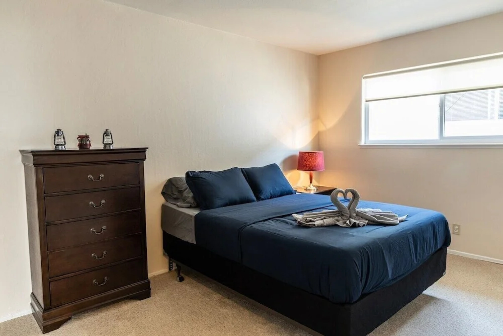 Cozy 2-bedroom in Concord