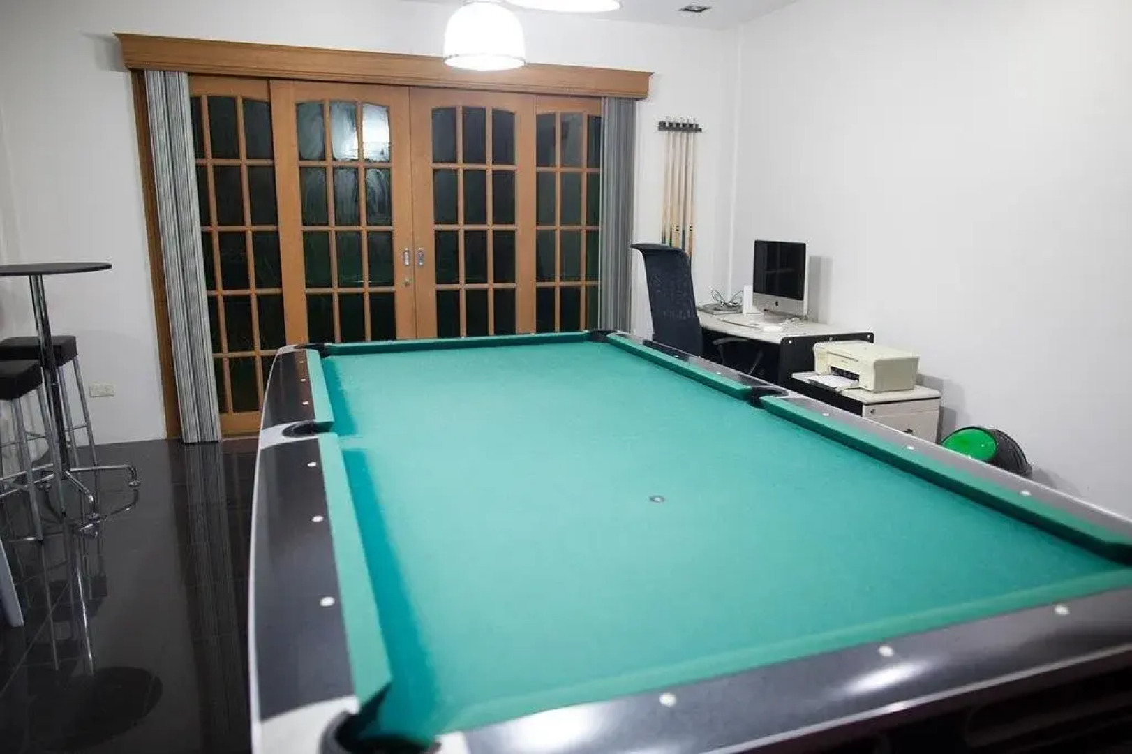 Sir Nico Guesthouse and Resort