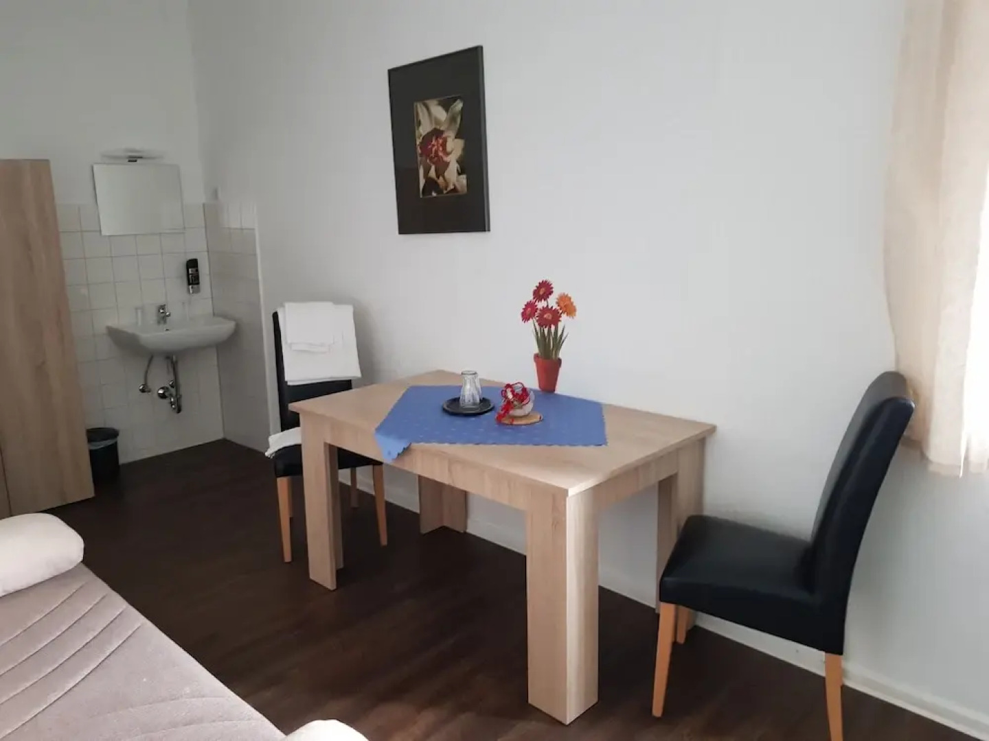 Zum Häuschen-Domblick-Messe-Hotel