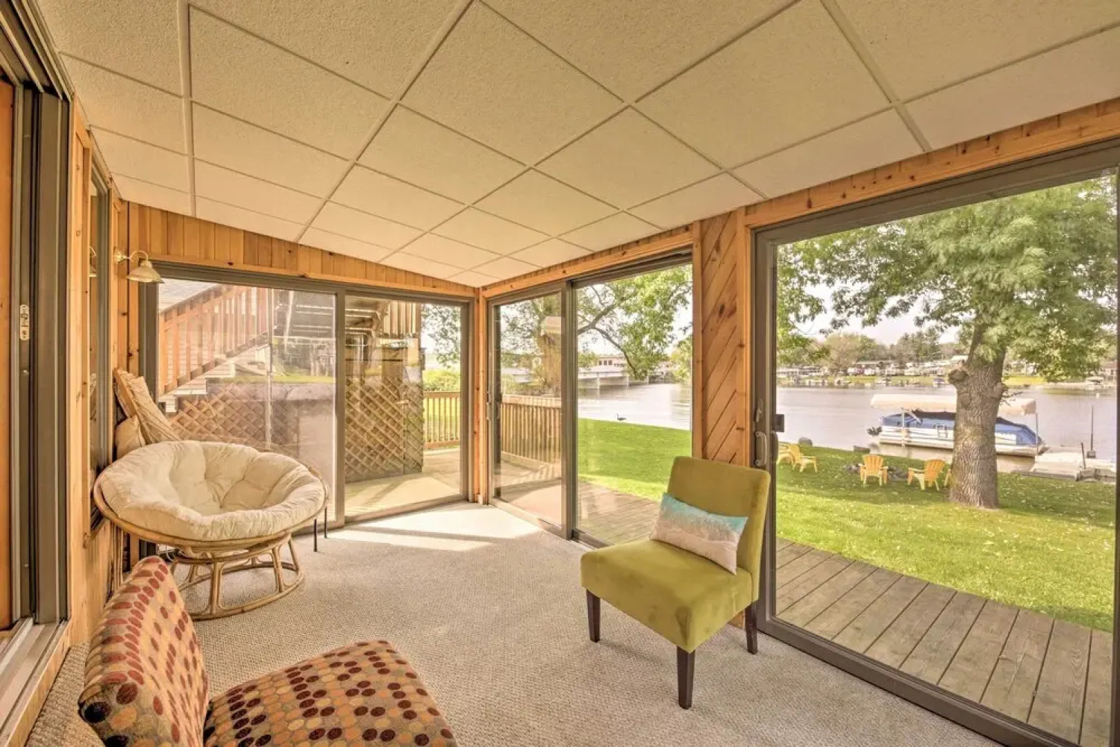 Rock River Waterfront Cabin: Dock & Game Room!