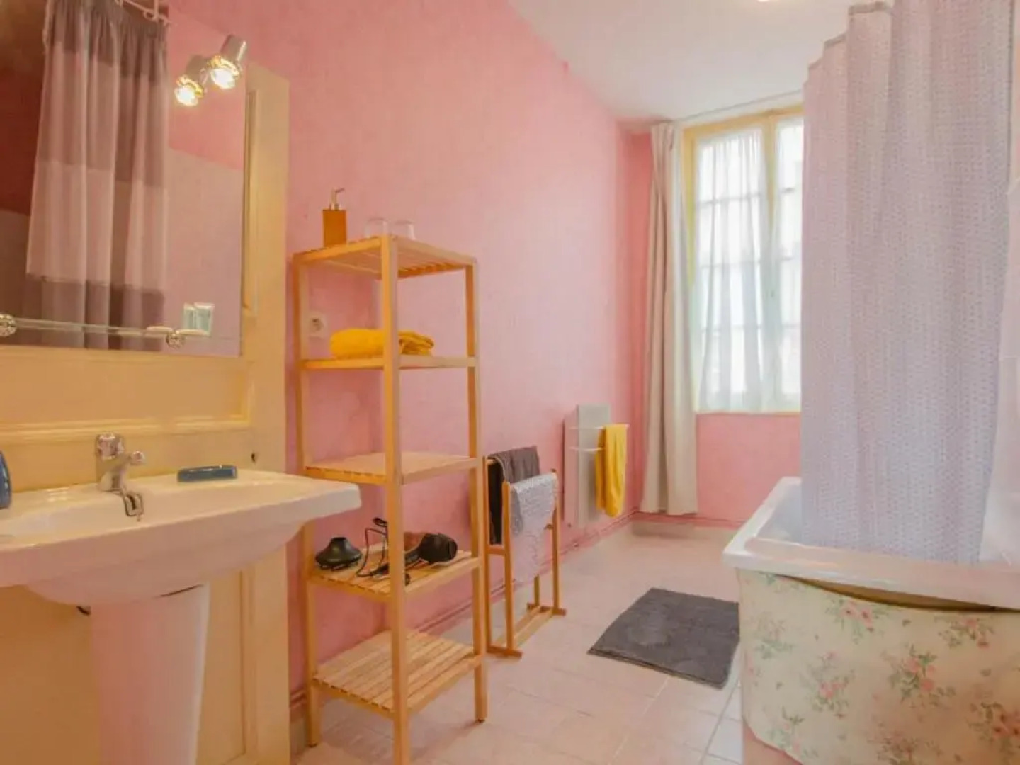 Gîte Villenauxe-la-Grande, 4 pièces, 6 personnes - FR-1-543-233