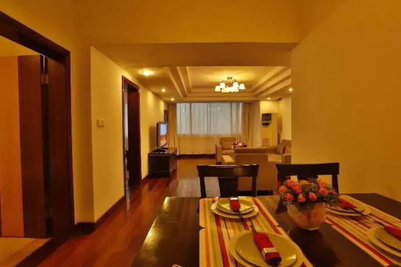 Rayfont Hongqiao Hotel & Apartment Shanghai