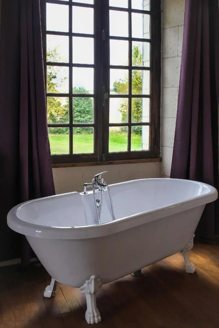 Château-monastère de La Corroirie