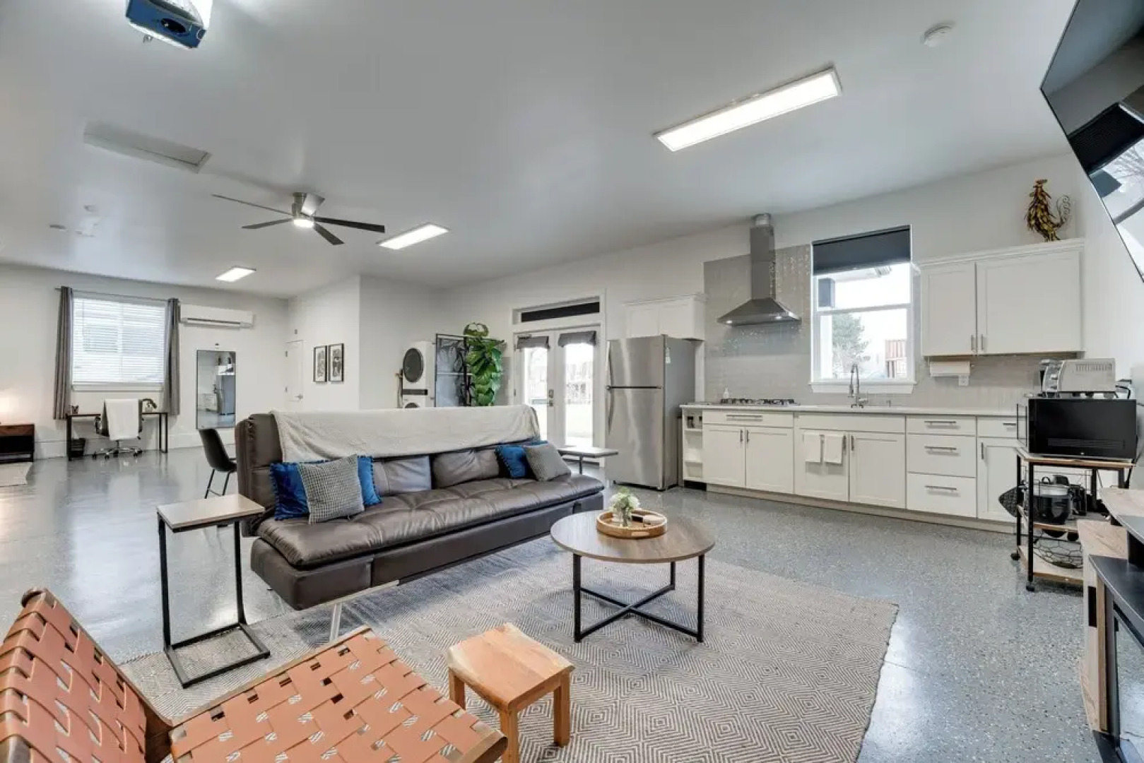 Pasco Studio Vacation Rental w/ Private Patio!