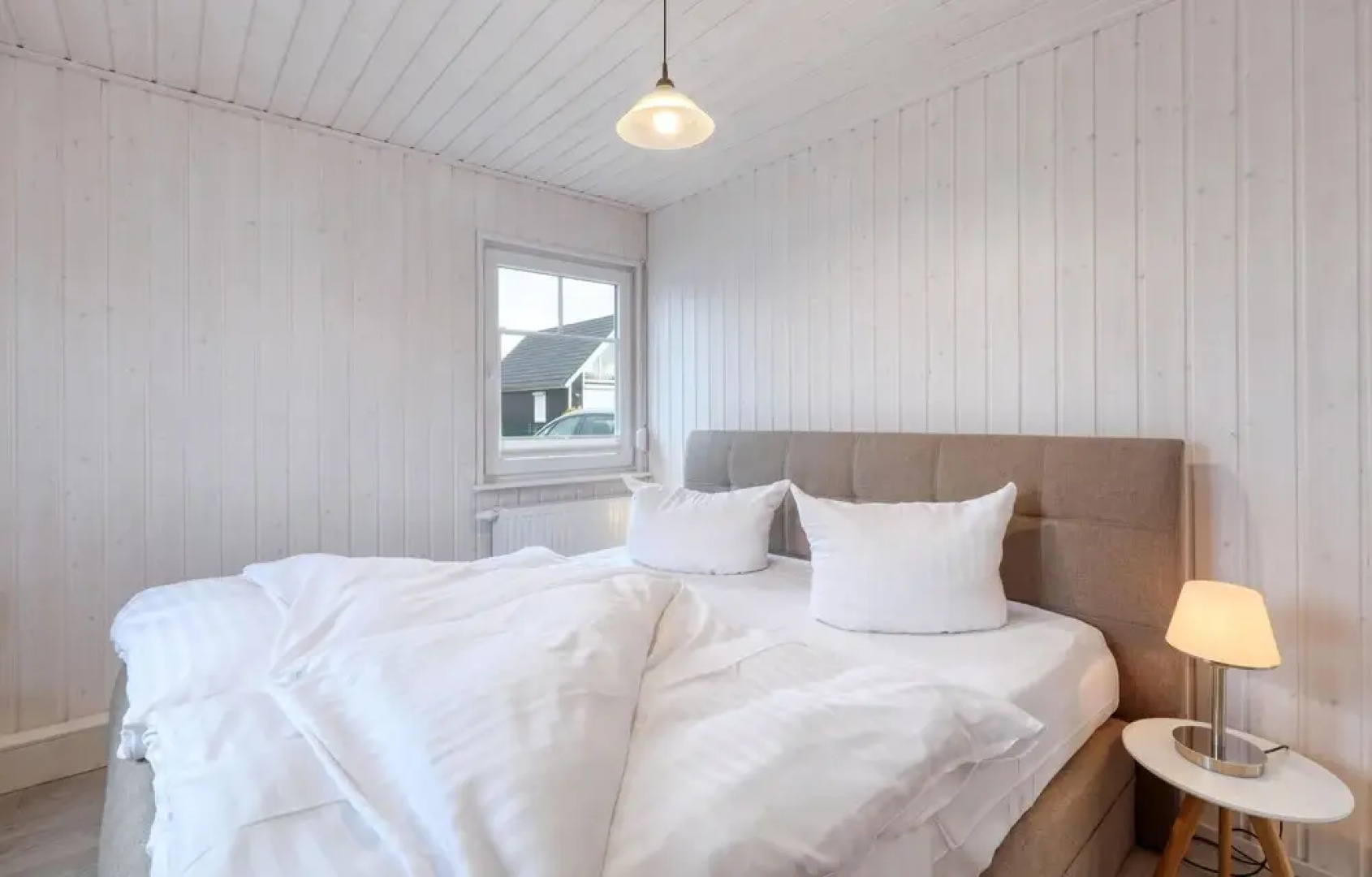 Stunning Home in Zerpenschleuse With 2 Bedrooms and Wifi