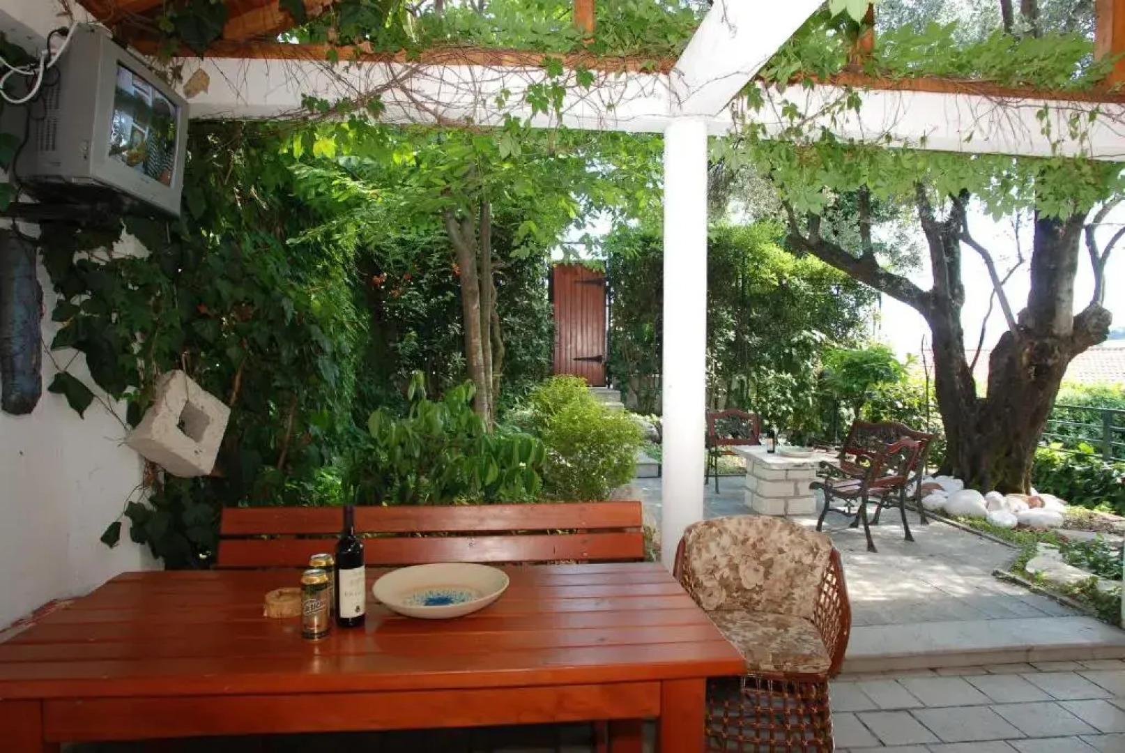 Holiday Home Olive Tree