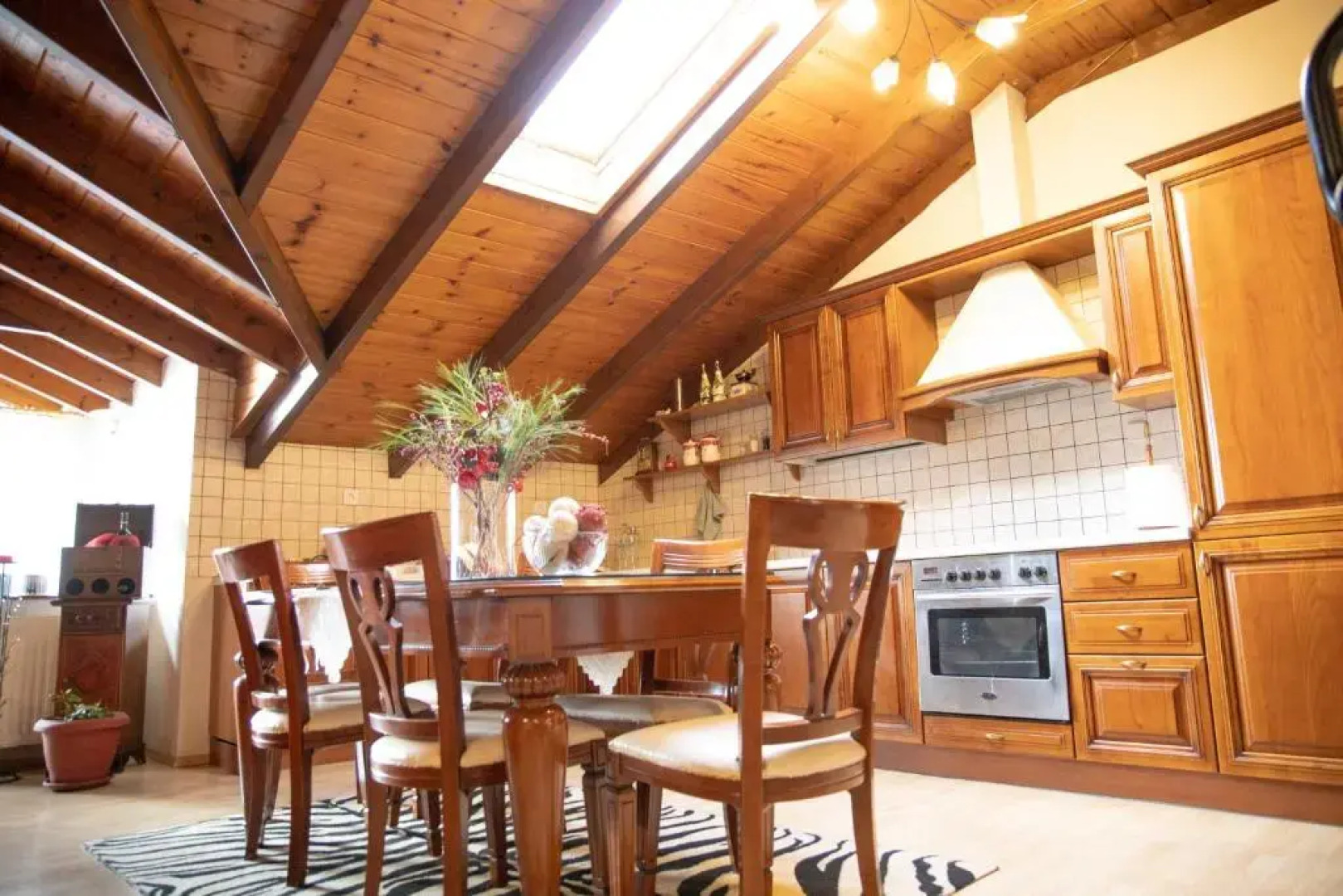 Soffitta House Sofi!