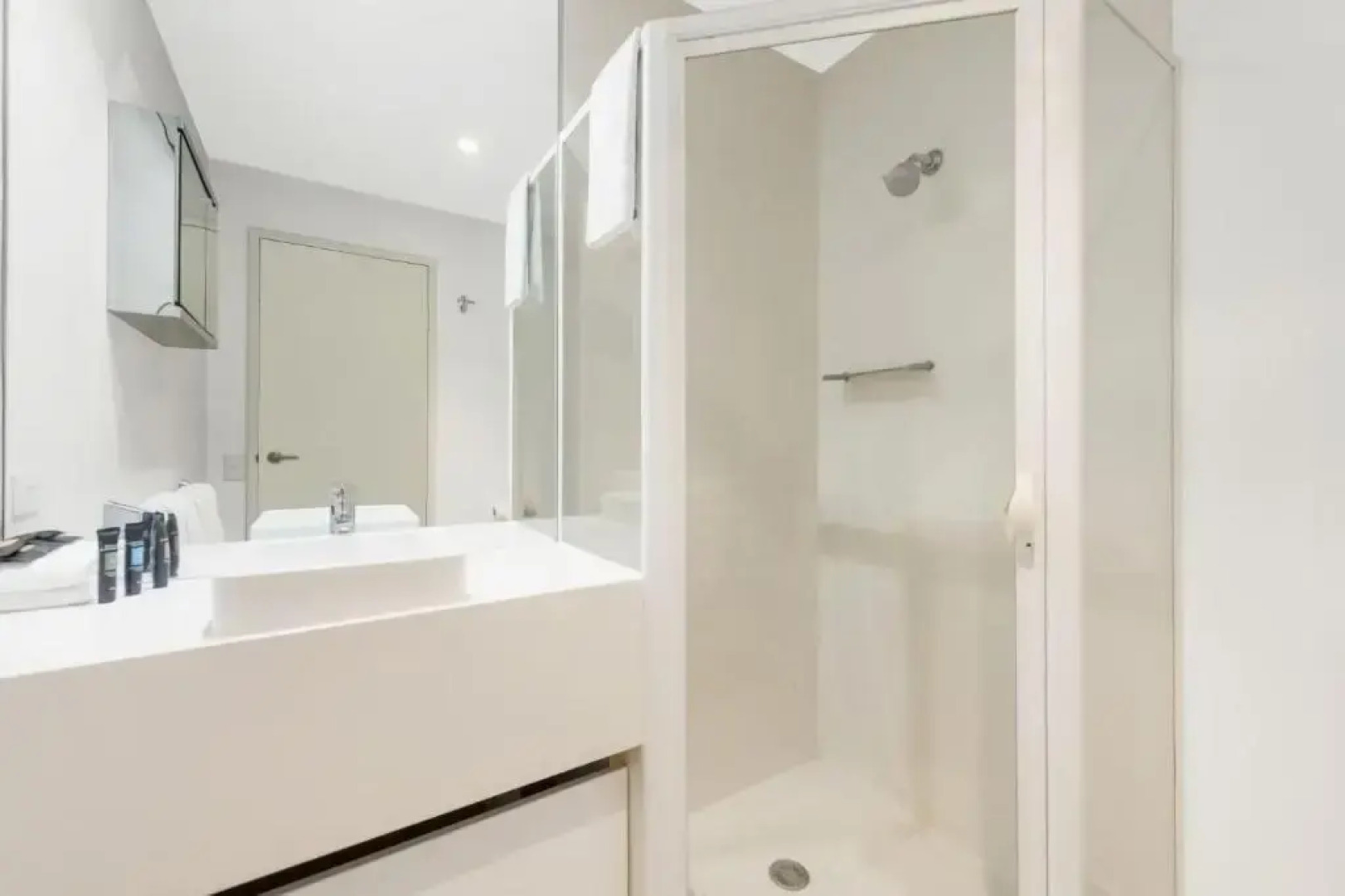 Accommodate Canberra - Griffin Kingston Central Apartments