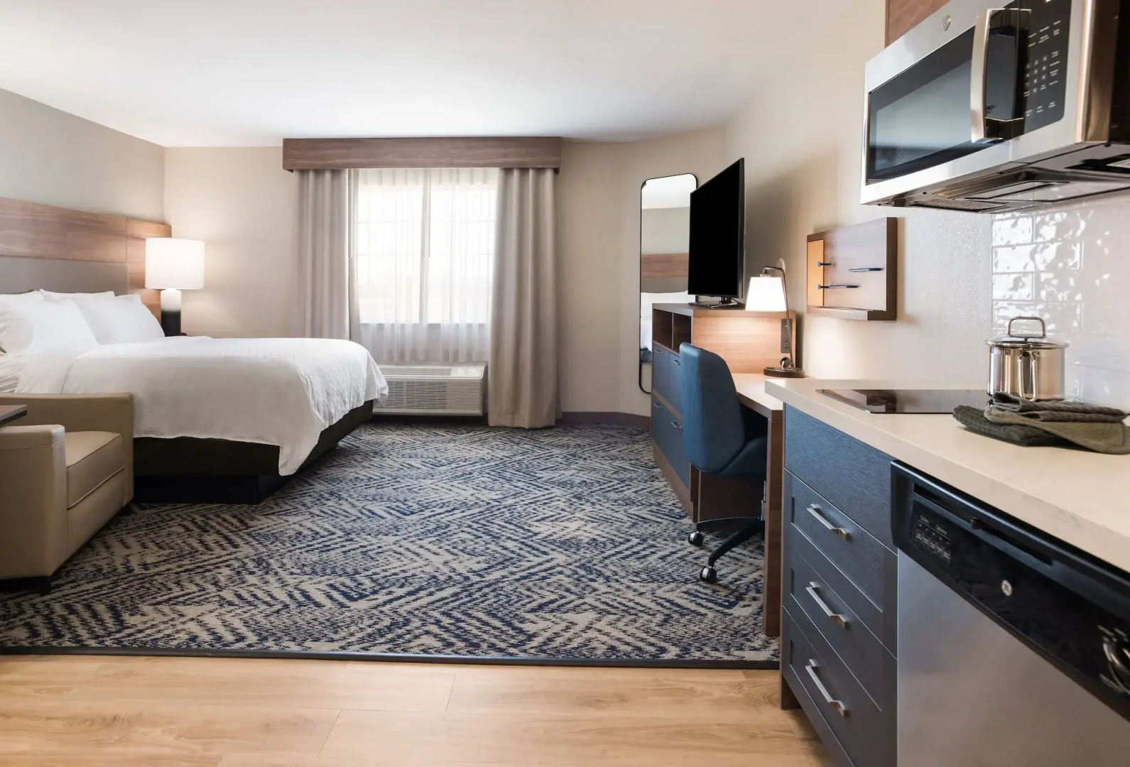 Candlewood Suites Lake Charles - Sulphur by IHG