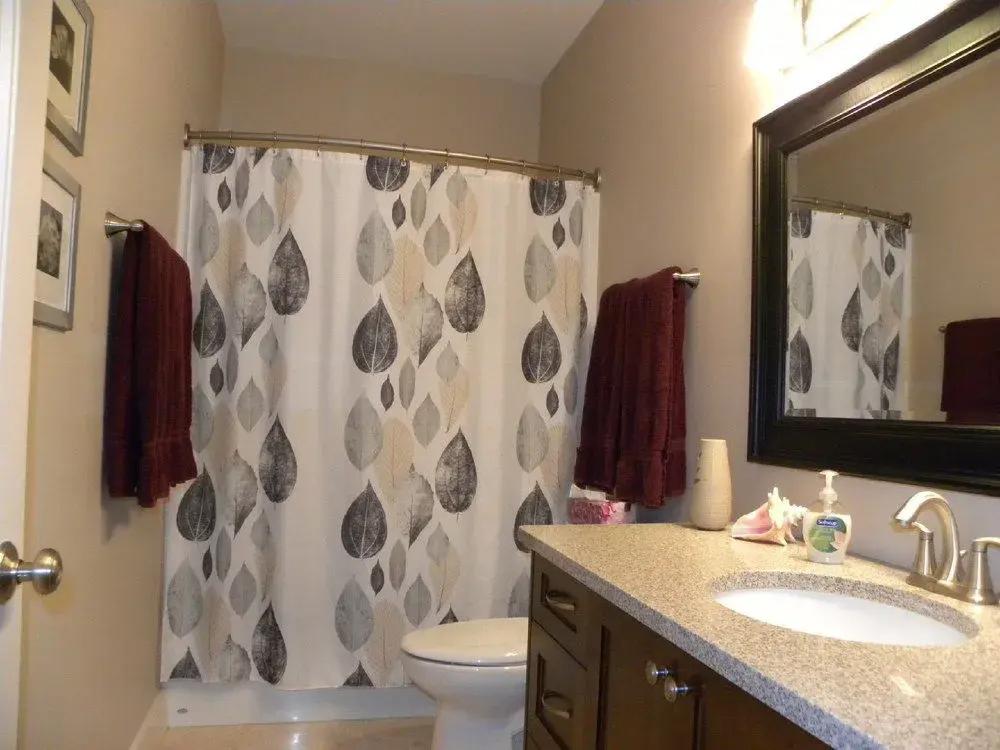 Hillcrest Avenue Bed & Breakfast