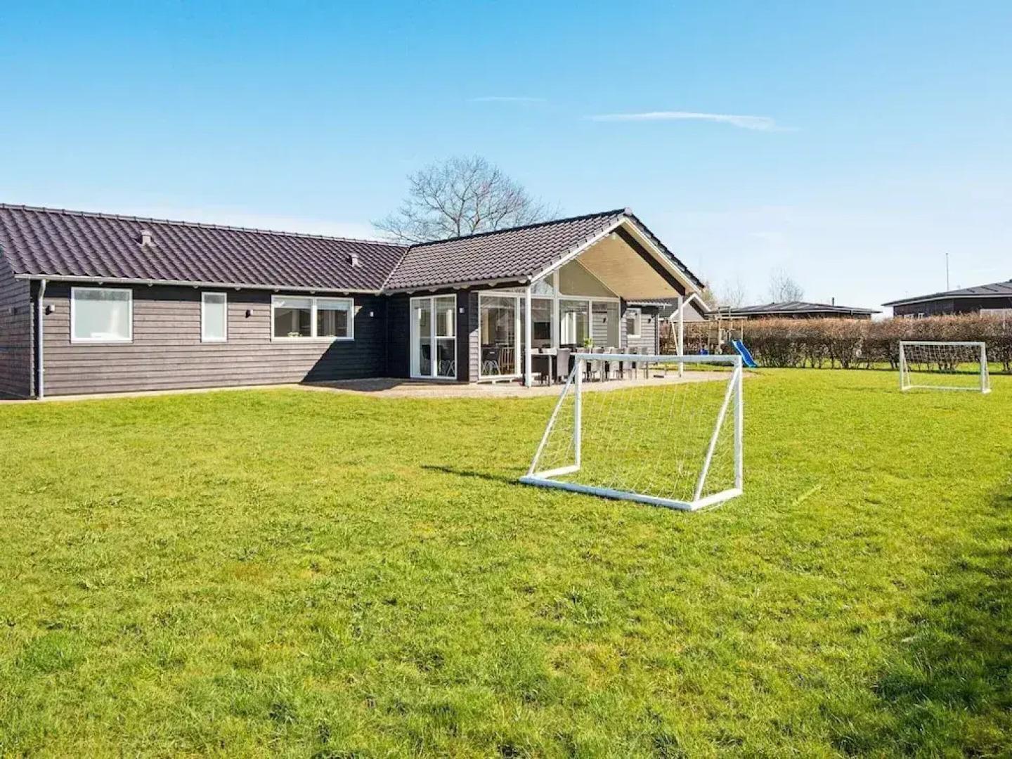 Tranquil Retreat Near Beach - By Traum Ferienwohnungen