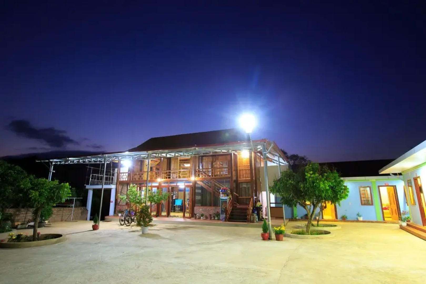 Sinh Thai Binh Hien Guesthouse - Hostel