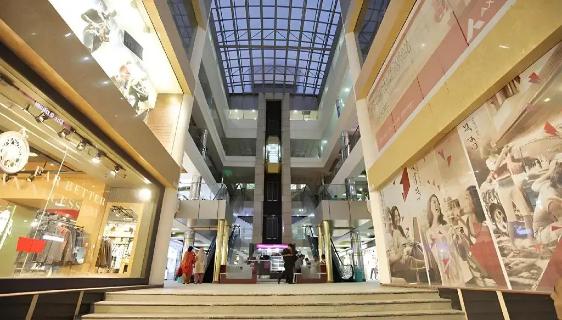 Hotel Grand Mumtaz Towers