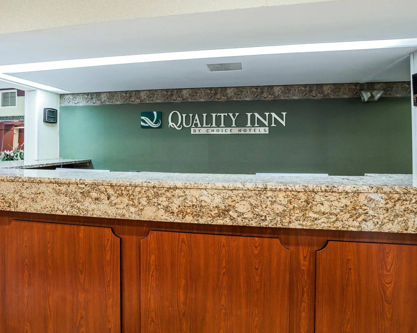 Quality Inn Milwaukee/Brookfield